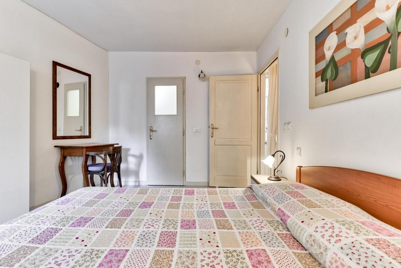 זאדאר Accomodation Gina מראה חיצוני תמונה